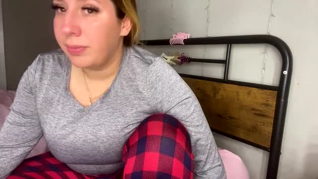 monicav21 Couple Chaturbate 12-12-2024