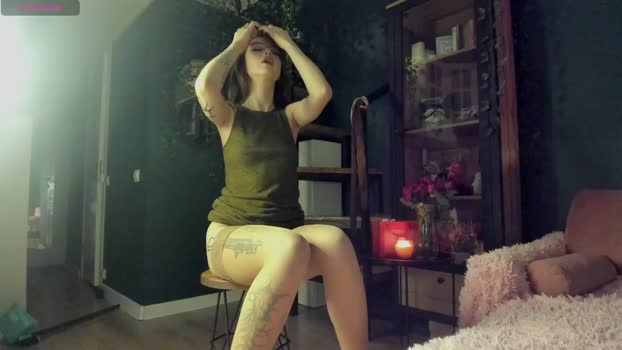 bmwm5f90 Female Chaturbate 12-12-2024