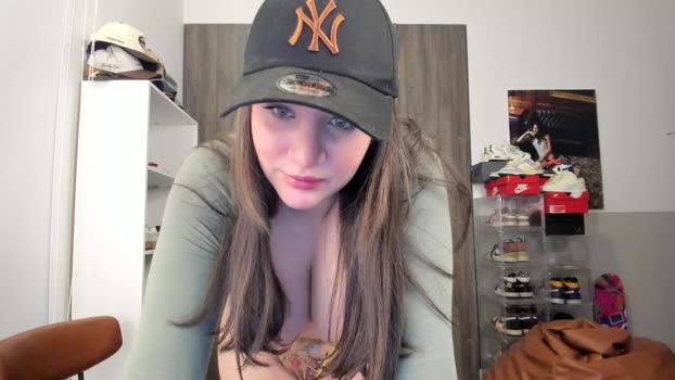 lindabluee Female Chaturbate 12-12-2024