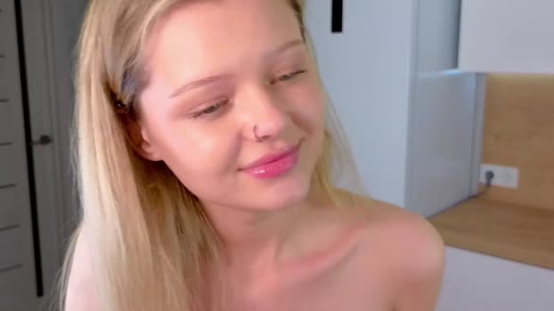 ifiwasyourgf Female Chaturbate 14-12-2024