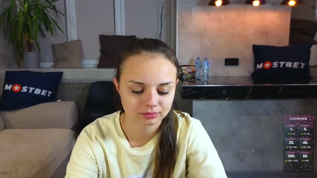 misss_viki Female Chaturbate 13-12-2024