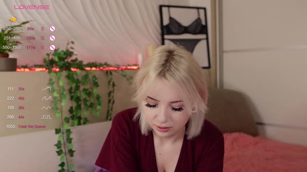 taitatkins Female Chaturbate 13-12-2024