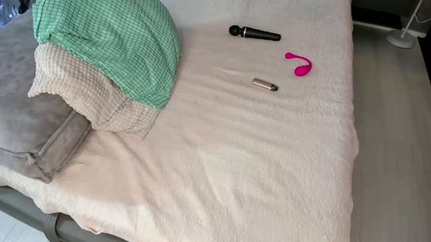 bemby_pam Female Chaturbate 16-12-2024