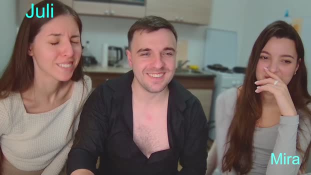 ihavepaws33 Couple Chaturbate 17-12-2024