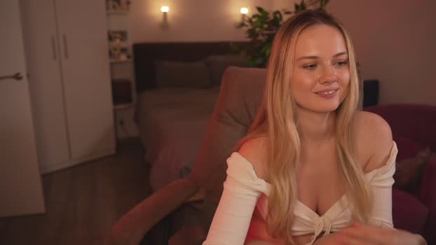 your_kat Female Chaturbate 17-12-2024