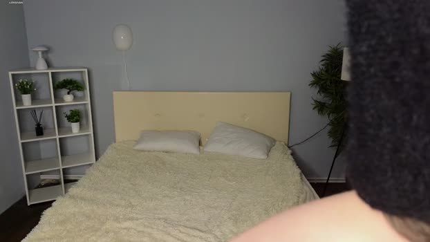 lauratanguy Female Chaturbate 18-12-2024