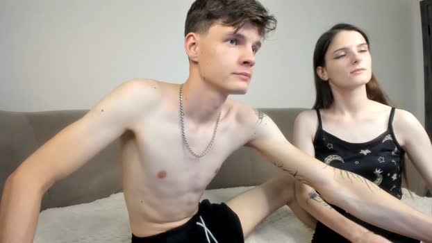 dream_lil Couple Chaturbate 19-12-2024