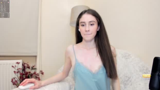 snowww_white Female Chaturbate 19-12-2024
