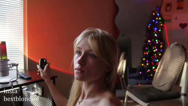 bestblondiiecb Female Chaturbate 20-12-2024