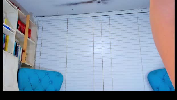 cuteanddesesperate Couple Chaturbate 20-12-2024