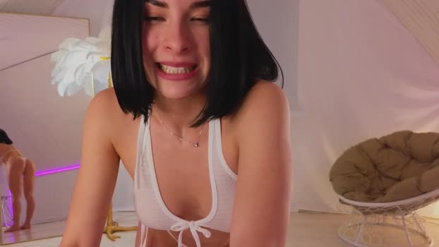 uwunikaa Female Chaturbate 20-12-2024