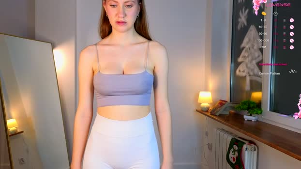 heyyy_girl Female Chaturbate 23-12-2024