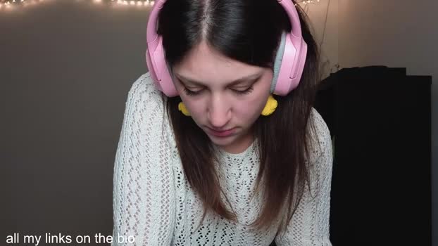alexa_dream Female Chaturbate 24-12-2024