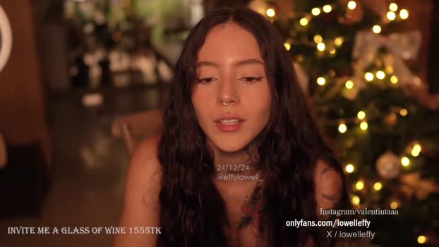 effylowell_ Female Chaturbate 24-12-2024