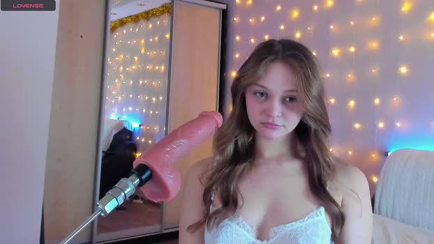 may_fl0wer Female Chaturbate 24-12-2024