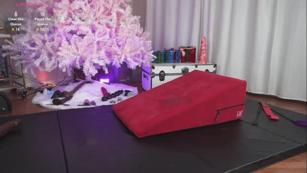 playtimewithv Couple Chaturbate 26-12-2024