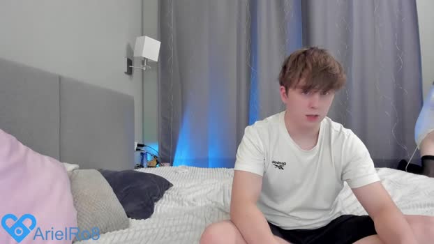 ariel_rouse Couple Chaturbate 26-12-2024