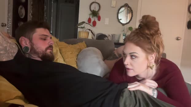 queenpeachz Couple Chaturbate 27-12-2024