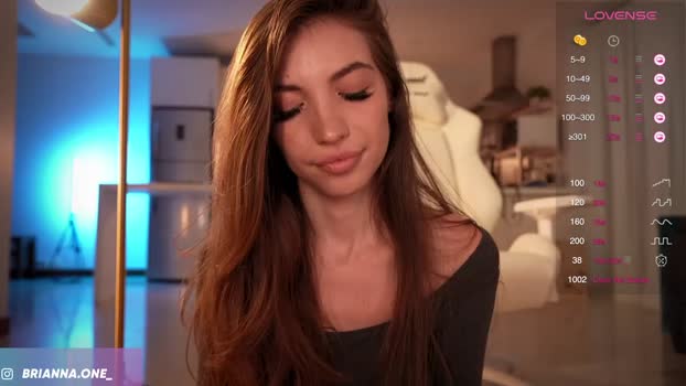 anna_bri Female Chaturbate 28-12-2024