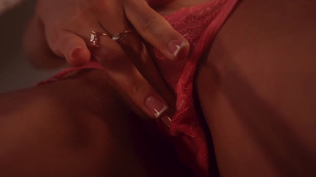 heybanan Female Chaturbate 28-12-2024