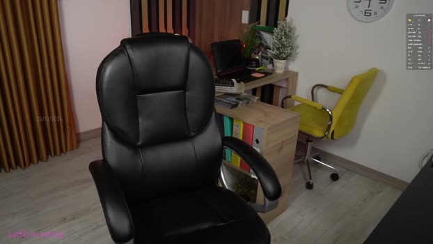 secretary_bj Couple Chaturbate 28-12-2024