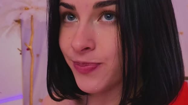 uwunikaa Female Chaturbate 28-12-2024