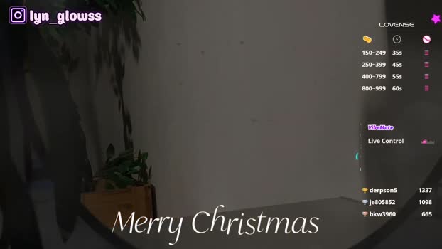 adalyn_glow Female Chaturbate 29-12-2024