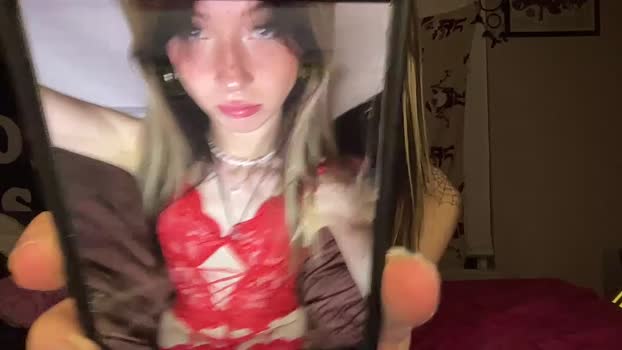 bellasluv Female Chaturbate 29-12-2024