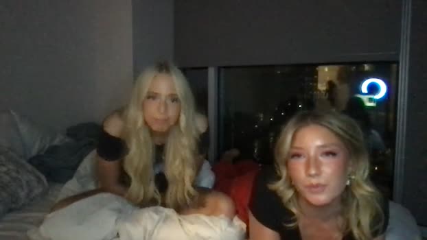 gwenpeck Female Chaturbate 29-12-2024