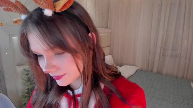 little_lolla17 Female Chaturbate 29-12-2024