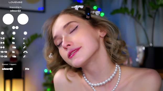 taitehambelton Female Chaturbate 29-12-2024