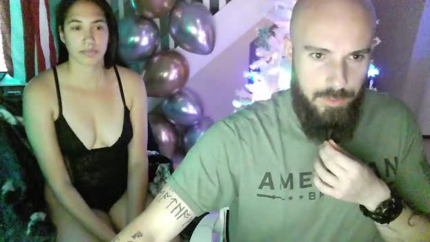 coupleb0nding Couple Chaturbate 01-01-2025
