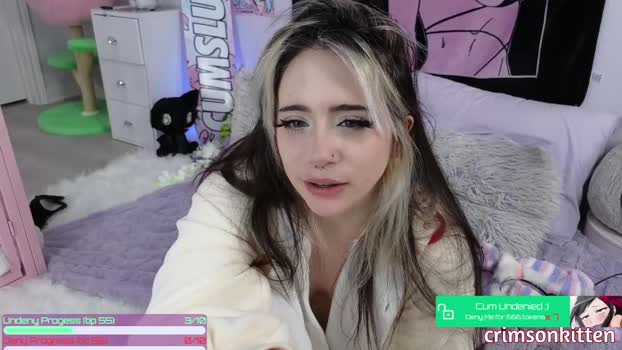 crimsonkitten Female Chaturbate 01-01-2025