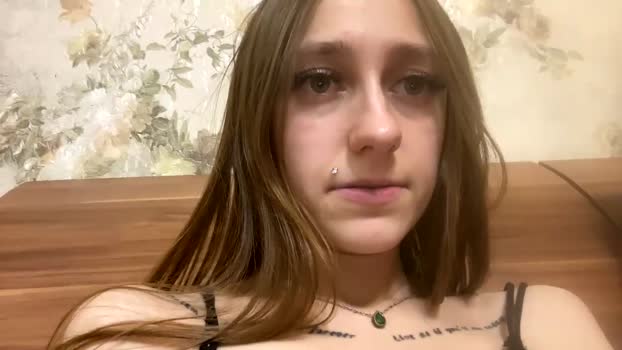 viktoria9898 Couple Chaturbate 01-01-2025