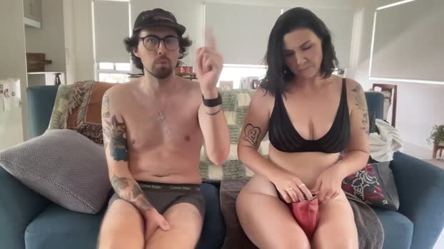 naughty_nomads Couple Chaturbate 04-01-2025