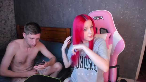 sledadora Couple Chaturbate 04-01-2025
