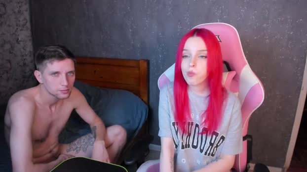 sledadora Couple Chaturbate 04-01-2025
