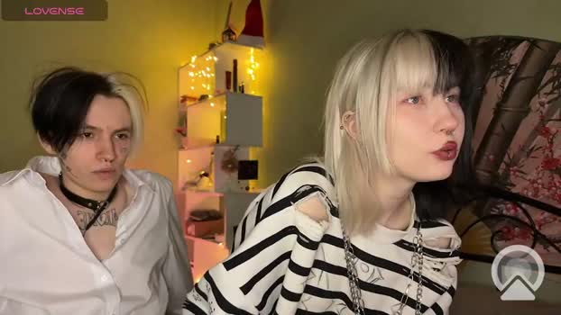 veryraretwins Couple Chaturbate 05-01-2025