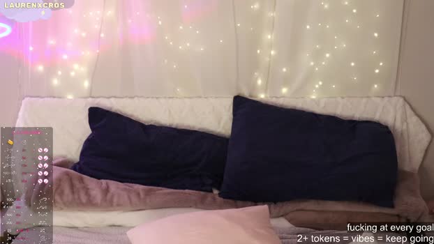 laurenxcros Couple Chaturbate 06-01-2025
