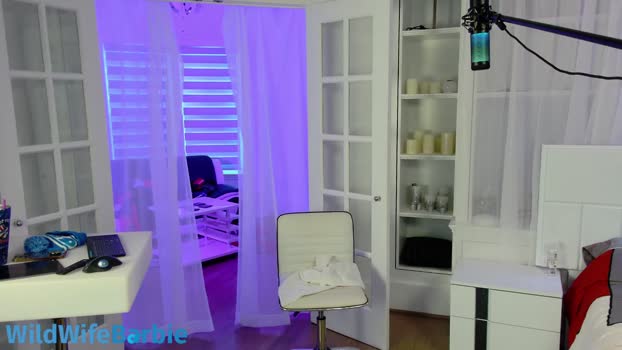 wildwifebarbie Female Chaturbate 07-01-2025