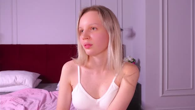 tinasiner Female Chaturbate 08-01-2025