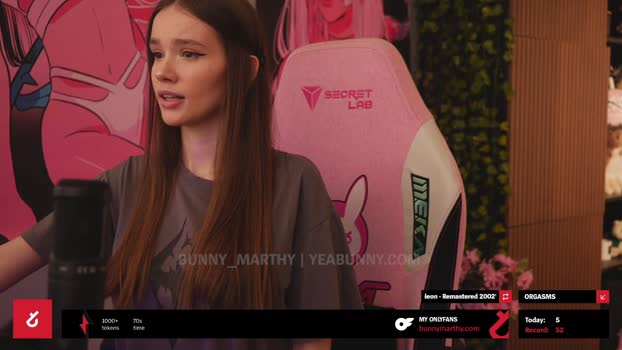 bunny_marthy Female Chaturbate 10-01-2025