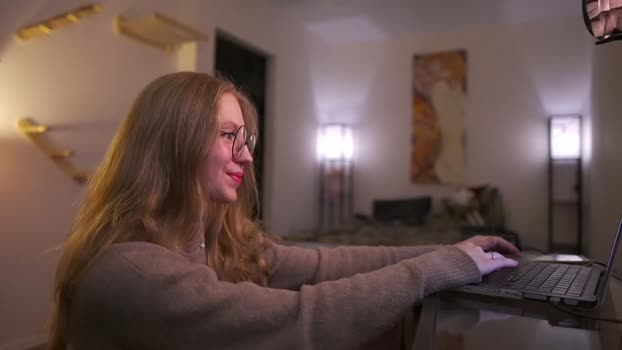 hotchillylovers Couple Chaturbate 10-01-2025