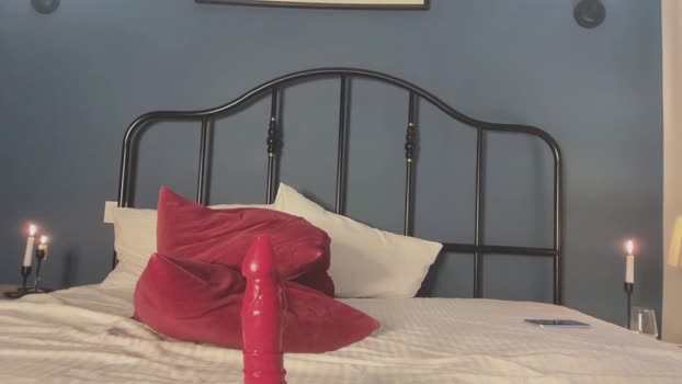 two_trunkx Female Chaturbate 11-01-2025