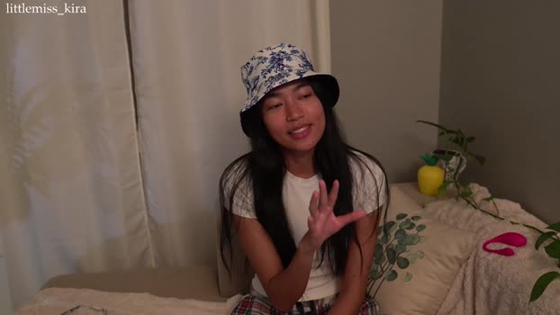 littlemiss_kira Female Chaturbate 11-01-2025