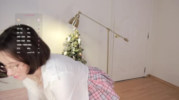 _female_essence_ Female Chaturbate 12-01-2025