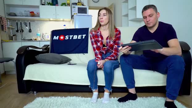 littlesweettifany Couple Chaturbate 14-01-2025