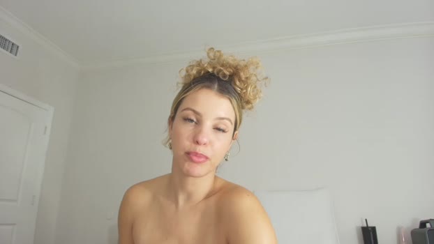 theislandgirl Female Chaturbate 13-01-2025