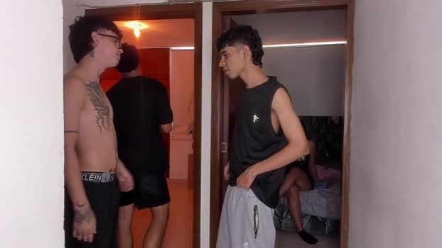 dylanbisex_hot Couple Chaturbate 17-01-2025