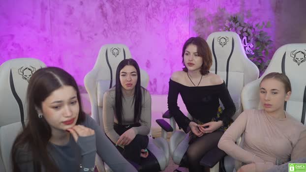 bright_diamonds_054 Couple Chaturbate 20-01-2025
